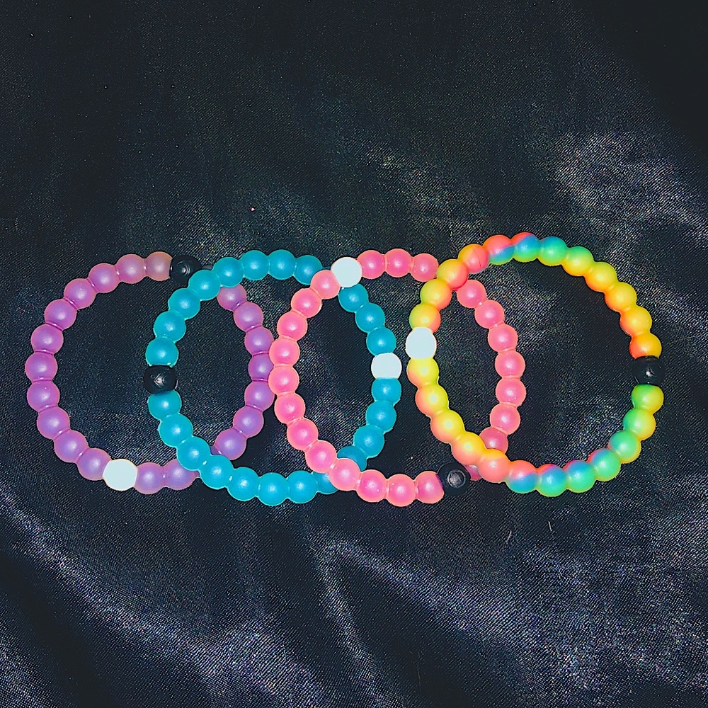 4 ORIGINAL LOKAI BRACELETS